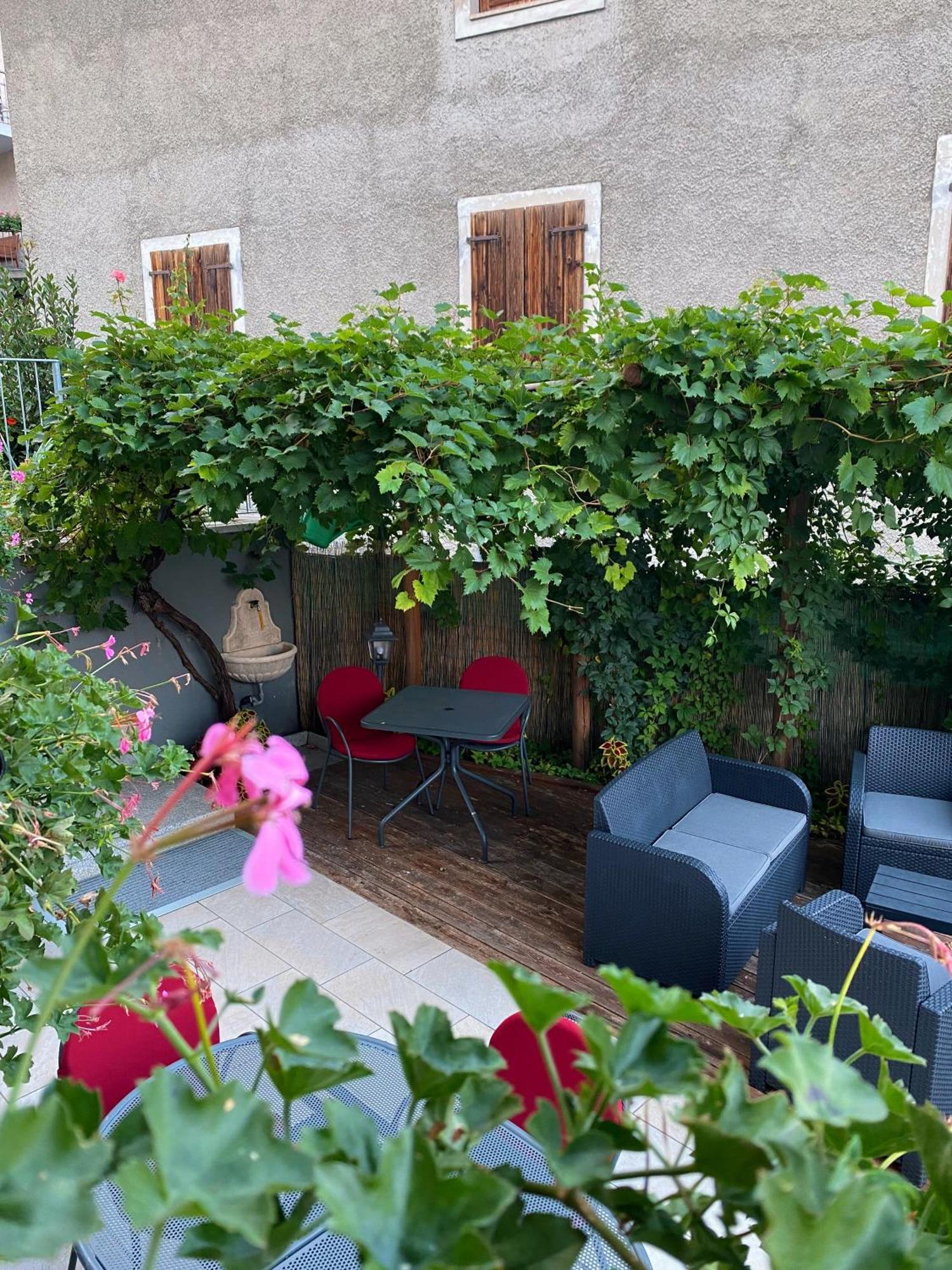 Alla Campanella Riva del Garda Exterior foto